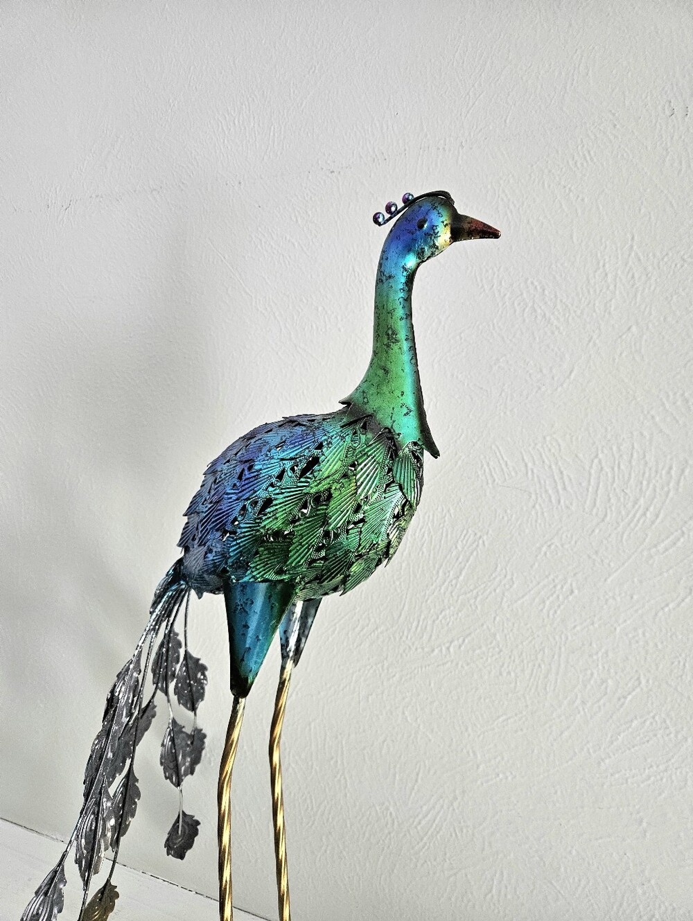 NWOT Jewel Toned Large Metal Peacock Home/Garden Sculpture - Picture 5 of 7